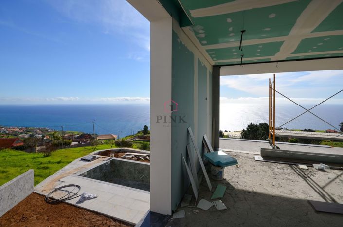 Image No.19-3 Bed Villa for sale