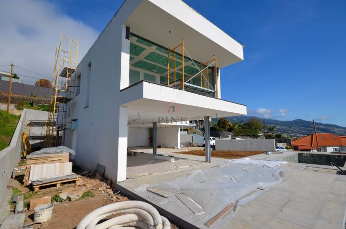 Image No.7-3 Bed Villa for sale