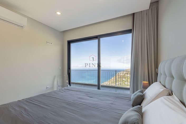 Image No.25-3 Bed Villa for sale