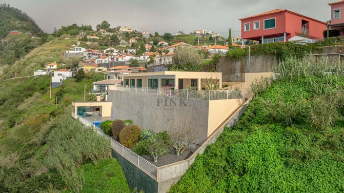 Image No.5-3 Bed Villa for sale