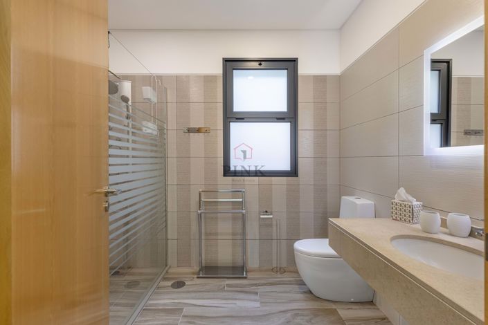 Image No.32-3 Bed Villa for sale