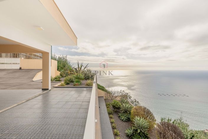 Image No.36-3 Bed Villa for sale