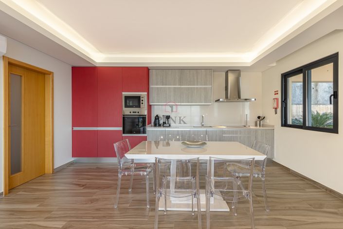 Image No.9-3 Bed Villa for sale