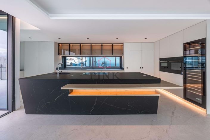 Image No.20-4 Bed Villa for sale