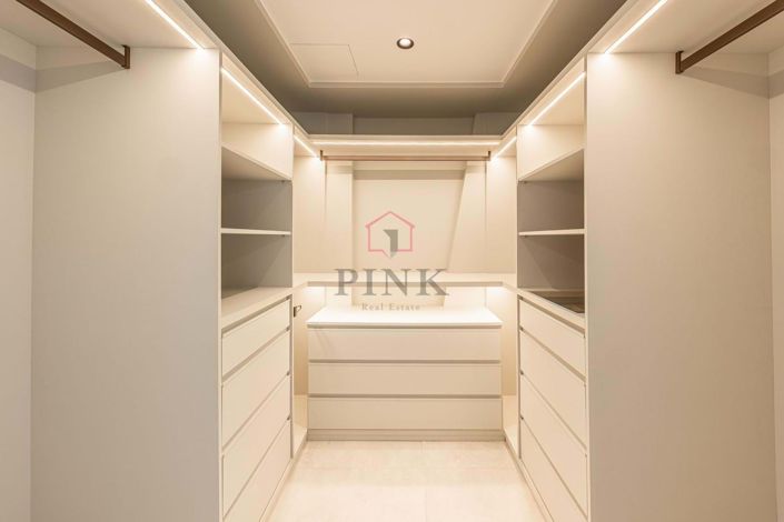 Image No.40-4 Bed Villa for sale