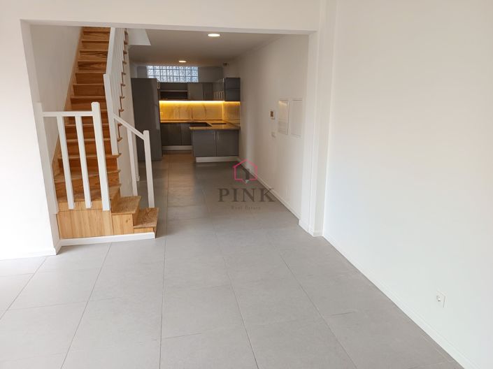 Image No.2-3 Bed Villa for sale