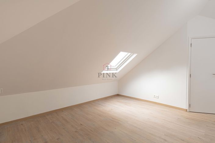 Image No.21-3 Bed Villa for sale