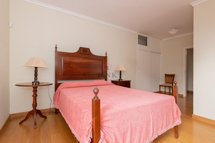 Image No.26-3 Bed Villa for sale