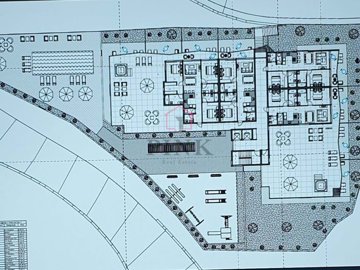 1862-627171-20eb4152a9fbcfd5b78c9c0612bb54ff9