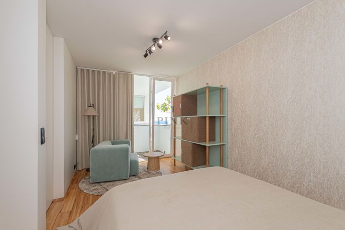 Image No.19-3 Bed Semi-Detached for sale