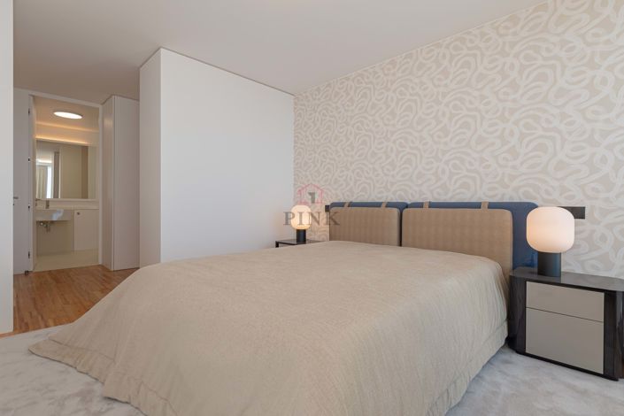 Image No.25-3 Bed Semi-Detached for sale