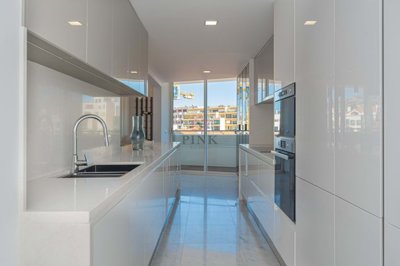 1862-640224-20eb4152a9fbcfd5b78c9c0612bb54ff9