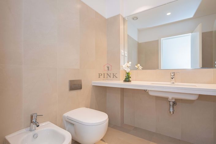 Image No.24-4 Bed Apartment for sale