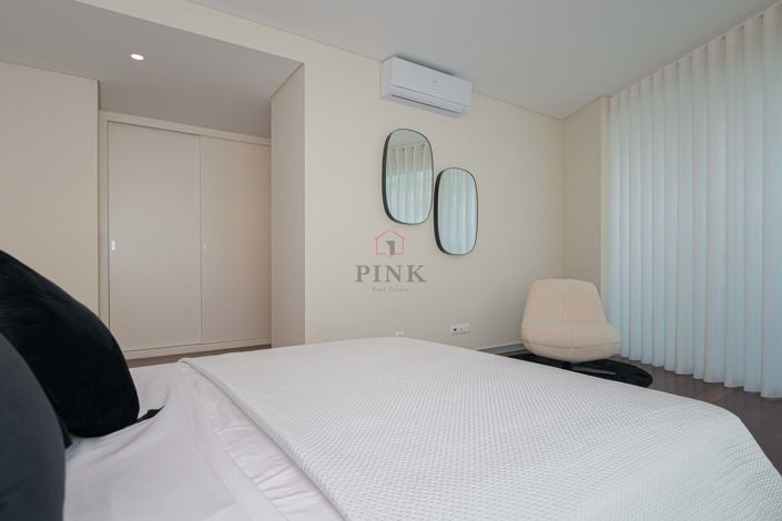 Image No.27-4 Bed Apartment for sale