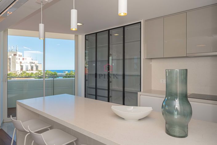 Image No.8-4 Bed Apartment for sale