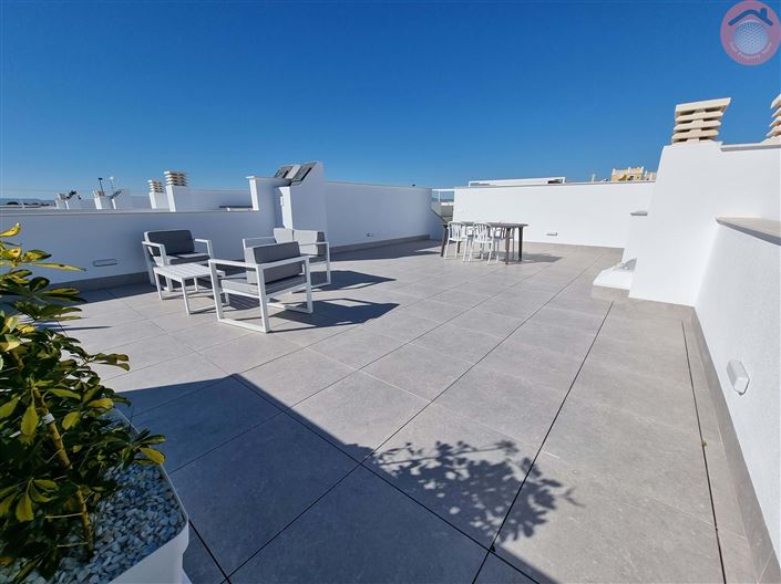 Image No.20-2 Bed Villa for sale