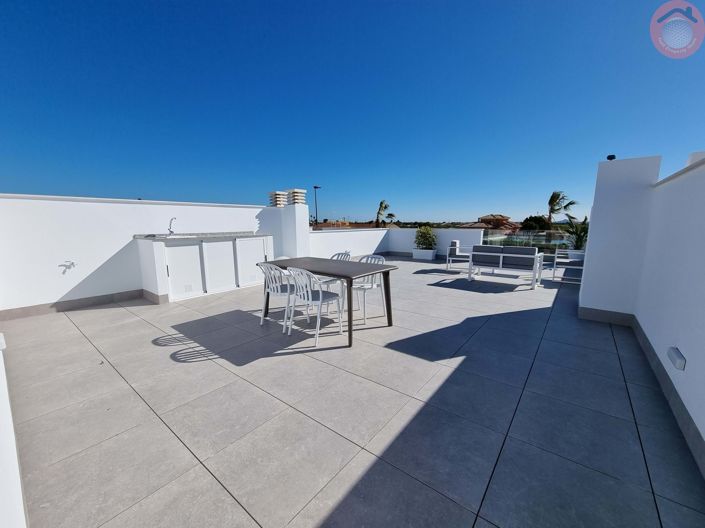 Image No.23-2 Bed Villa for sale