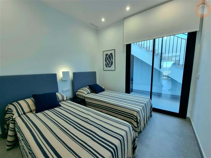 Image No.7-2 Bed Villa for sale