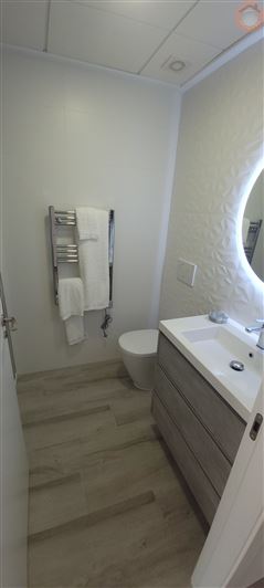 Image No.13-3 Bed Townhouse for sale