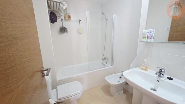 Image No.11-2 Bed Apartment for sale