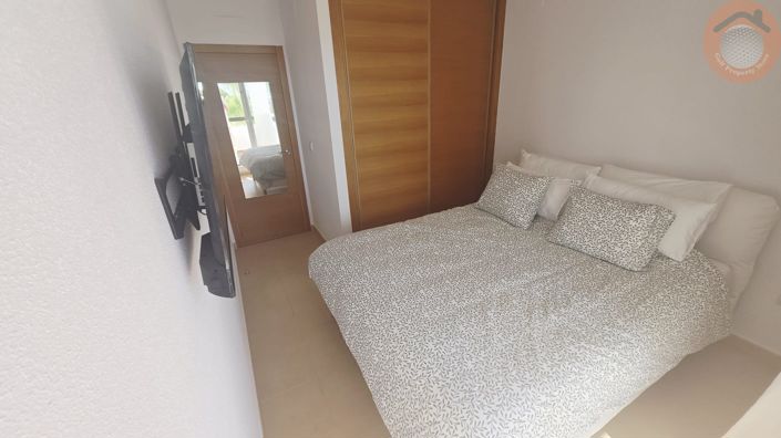 Image No.15-2 Bed Apartment for sale