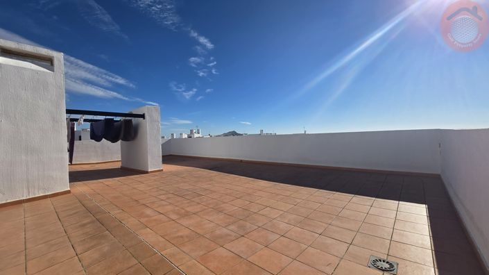 Image No.21-2 Bed Apartment for sale