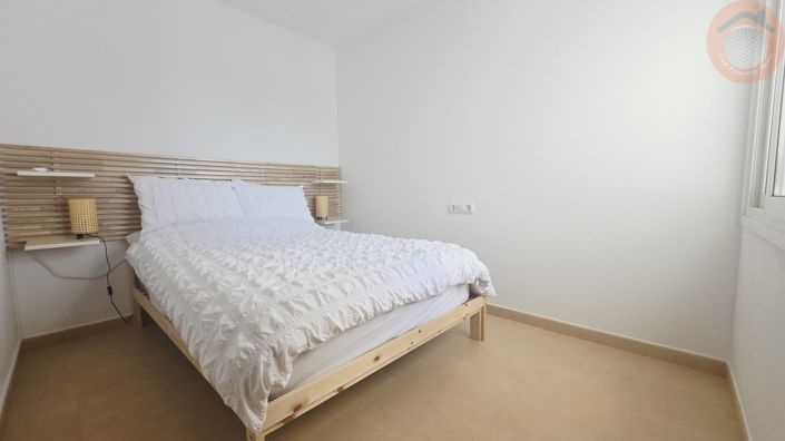 Image No.8-2 Bed Apartment for sale