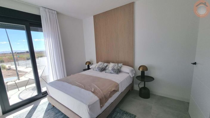 Image No.18-3 Bed Villa for sale