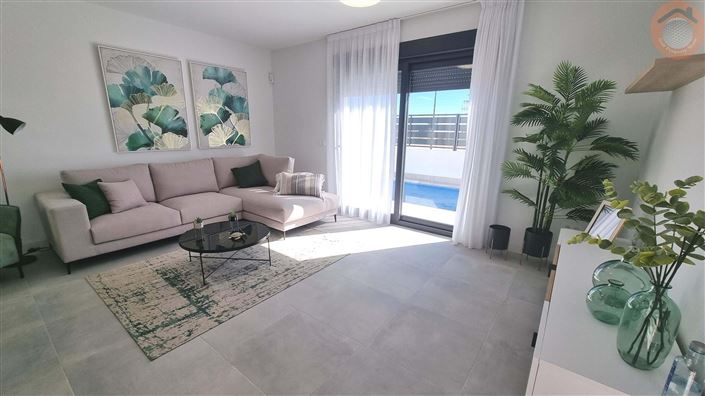 Image No.4-3 Bed Villa for sale