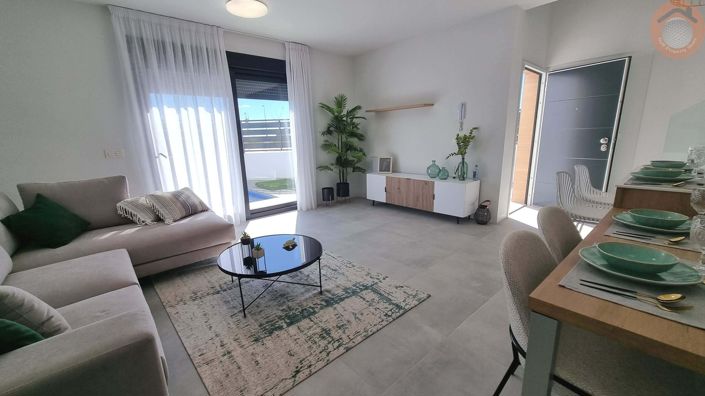 Image No.6-3 Bed Villa for sale