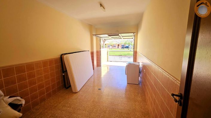 Image No.13-3 Bed Villa for sale