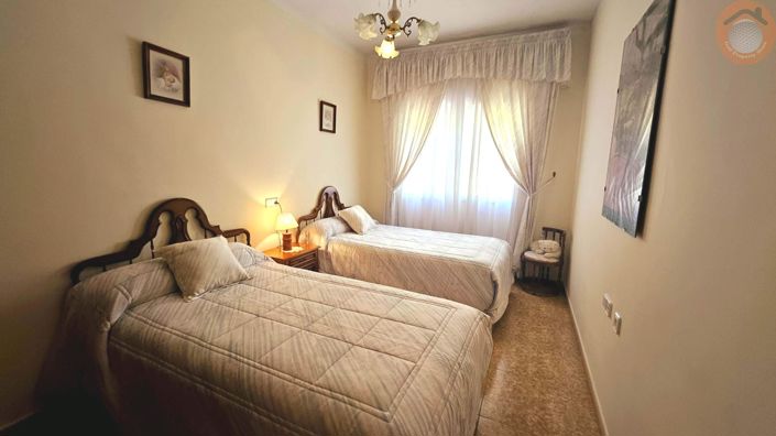 Image No.15-3 Bed Villa for sale