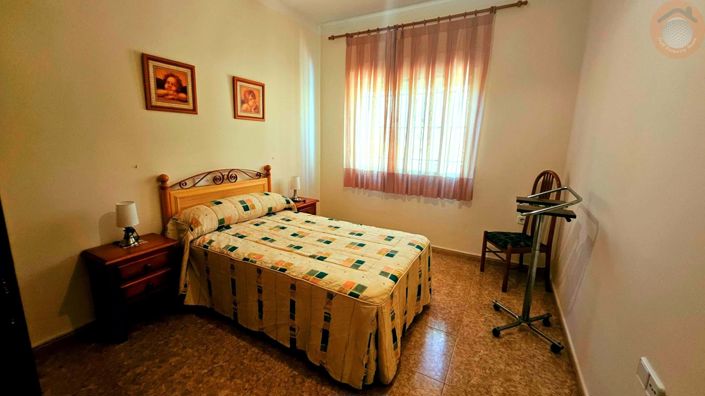 Image No.18-3 Bed Villa for sale