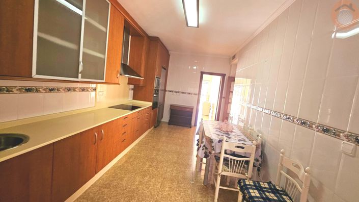 Image No.9-3 Bed Villa for sale