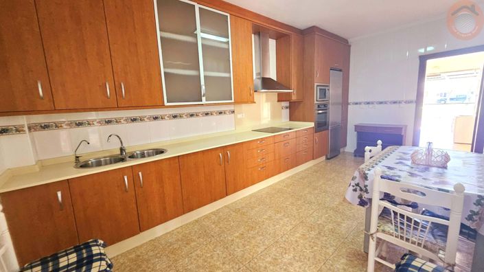 Image No.10-3 Bed Villa for sale