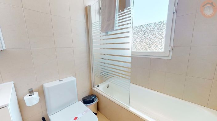 Image No.17-3 Bed Villa for sale