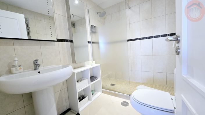 Image No.17-2 Bed Apartment for sale