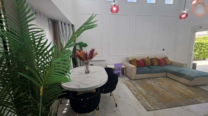 Image No.8-3 Bed Villa for sale