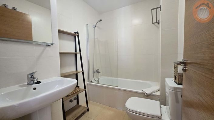 Image No.13-2 Bed Apartment for sale