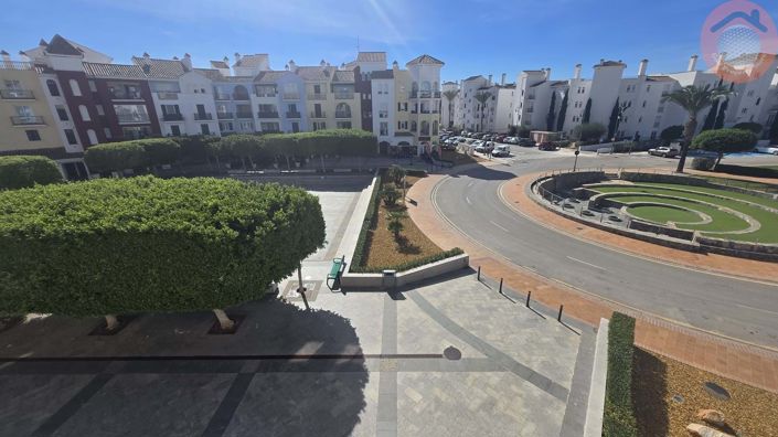 Image No.20-3 Bed Apartment for sale