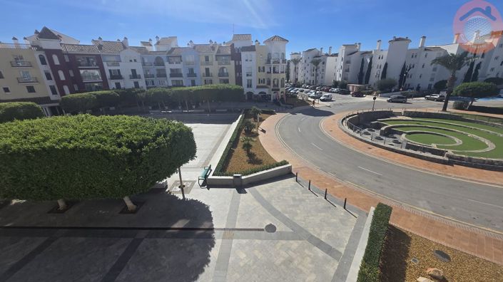 Image No.21-3 Bed Apartment for sale