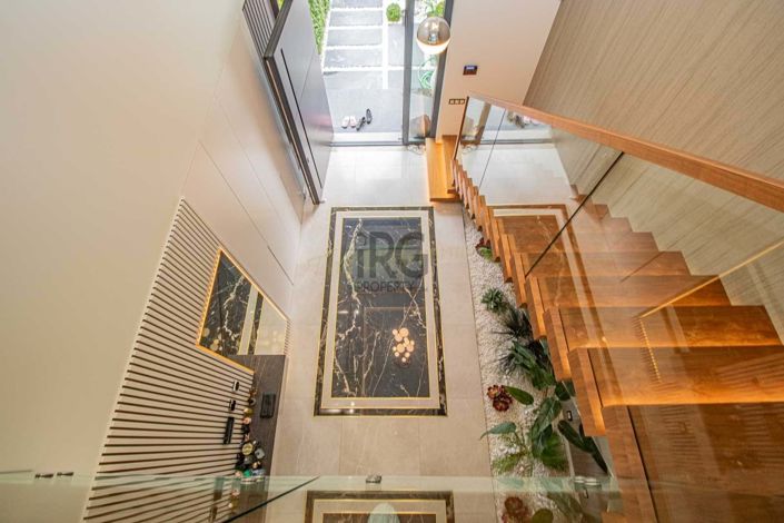 Image No.17-4 Bed Villa for sale