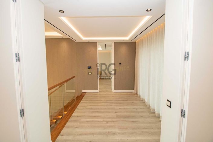 Image No.18-4 Bed Villa for sale