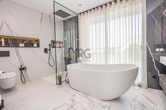 Image No.24-4 Bed Villa for sale