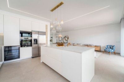 2092-358481-7cad0fe82e642c54e3fe1d772f22d68ea