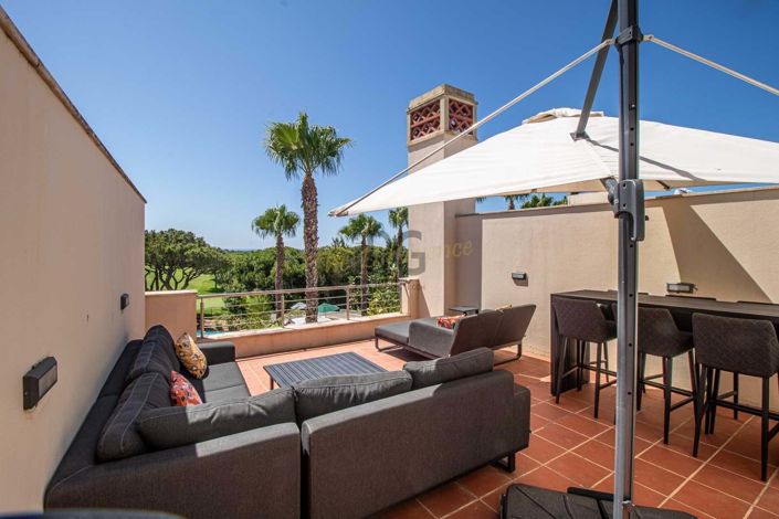 Image No.31-4 Bed Townhouse for sale