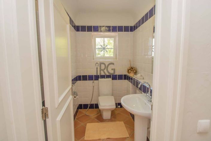 Image No.36-4 Bed Villa for sale