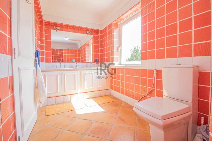 Image No.52-4 Bed Villa for sale