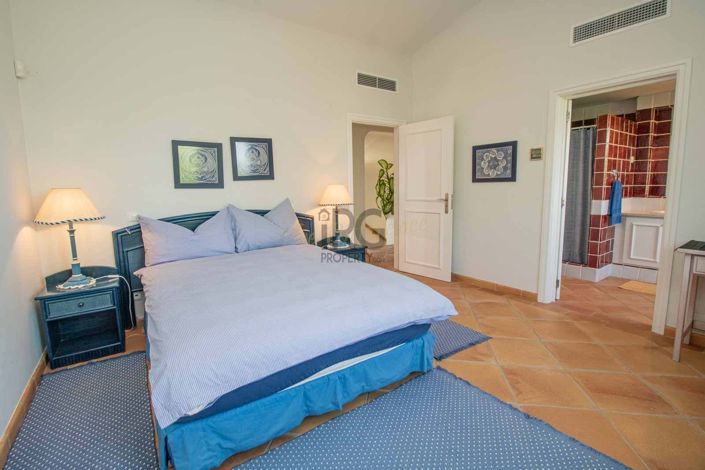 Image No.54-4 Bed Villa for sale