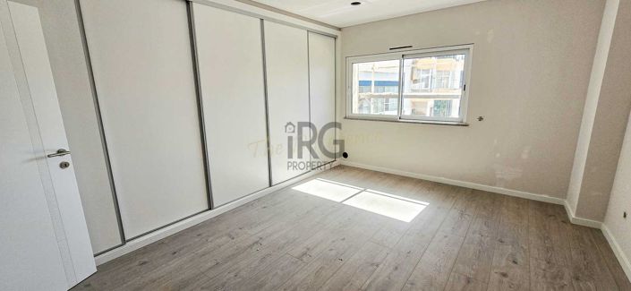 Image No.17-4 Bed Apartment for sale